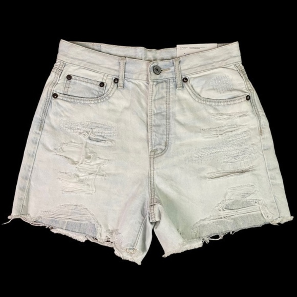 High-Rise Distressed Women’s Denim Shorts - Light Wash
